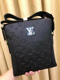 Picture of LV Mens Bags _SKUfw97613636fw